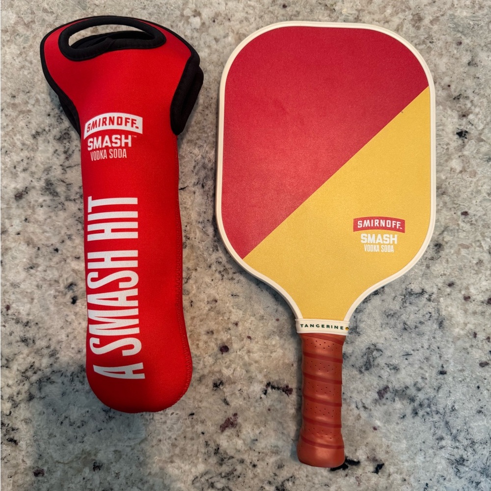 Smirnoff Pickleball Paddle with Ball Sleeve - Picture 2 of 2